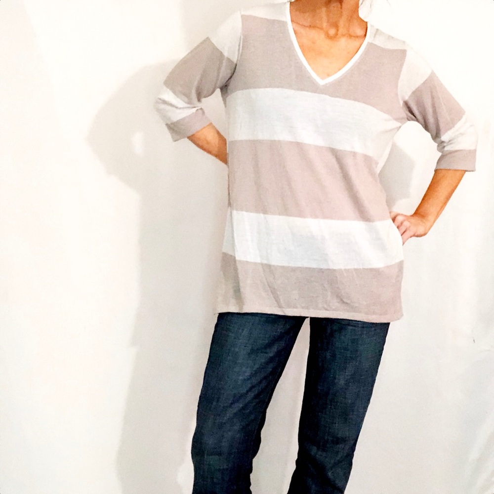 Victoria’s Secret Long Sleeve Stripe V-Neck Tee XS